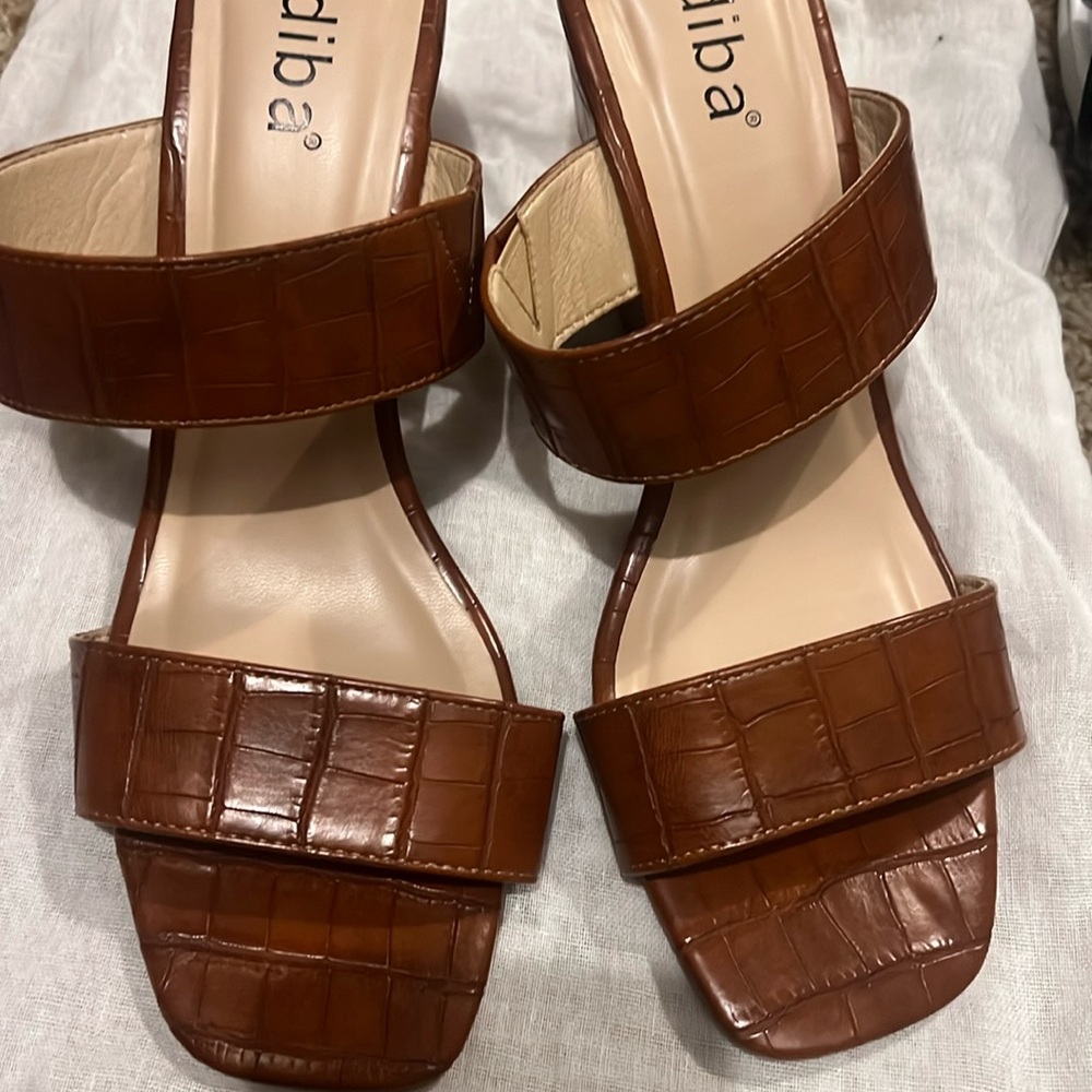 Diba wedge sandals
